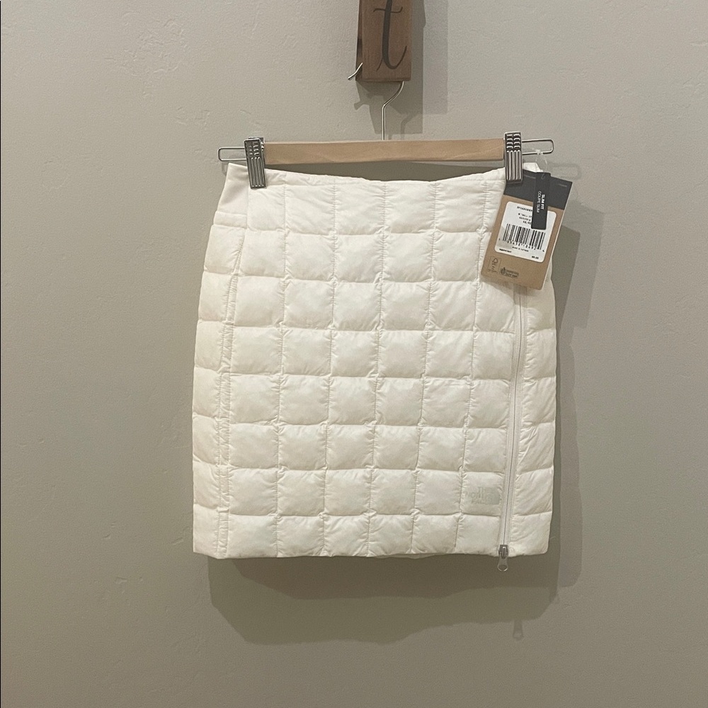The North Face White Quilted Pencil Skirt